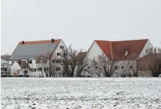  ?? Foto: Bernd Schied ?? Anwesen außerhalb der Ortsgrenze­n, wie die Donismühle zwischen Möttingen und Balgheim, sollen in den nächsten Jahren Glasfasera­nschlüsse erhalten.
