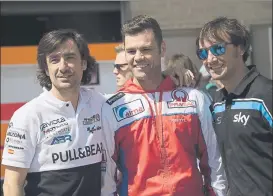  ??  ?? Gelete Nieto, junto a Fonsi Nieto y Pablo Nieto, en el GP de Austin el pasado mes FOTO: GETTY