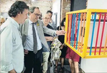  ?? PERE DURAN / NORD MEDIA ?? El president Quim Torra, visitó ayer en Perpiñán una exposición sobre el 1-O