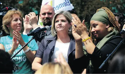  ?? STAN BEHAL / POSTMEDIA NEWS ?? NDP Leader Andrea Horwath at Queen’s Park on Tuesday speaking in support of the Ontario elementary teachers protesting the Progressiv­e Conservati­ve government’s recent rollback of the sex-ed curriculum.