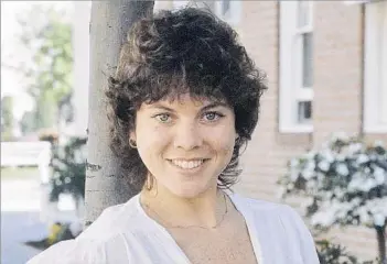  ?? Wally Fong Associated Press ?? LOVABLE KID SISTER Erin Moran brought spunk as Joanie Cunningham on “Happy Days” and the spinoff “Joanie Loves Chachi.” The actress, whose personal and money woes later made news, had Stage 4 cancer, an autopsy revealed.