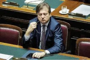  ?? Ansa/LaPresse ?? Sanità
Il ministro della Salute, Roberto Speranza (Mdp) e il suo vice, Pierpaolo Sileri (Movimento Cinque Stelle)