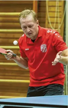  ?? Foto: Szilvia Izsó ?? Gerhard Wittmeier erspielte zwei Punkte im Einzel für den TSV Rain.