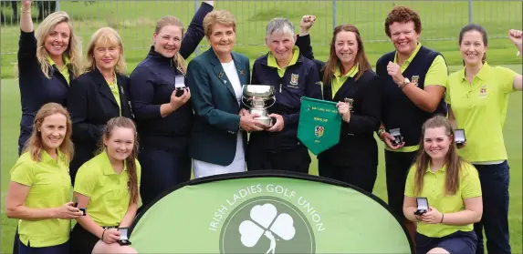  ?? Photo by Jenny Matthews (cashmanpho­tography.ie) ?? The Killarney Senior Cup team that won the All-Ireland Ladies Senior Cup title at Royal Curragh Golf Club, Co. Kildare.