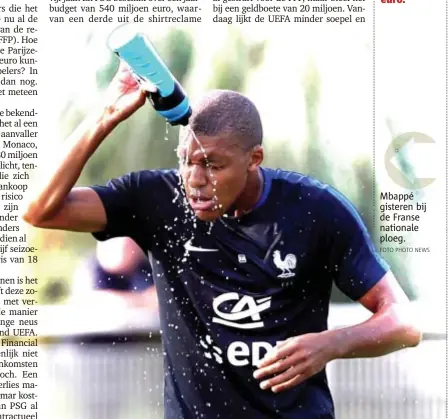  ??  ?? Mbappé gisteren bij de Franse nationale ploeg.
FOTO PHOTO NEWS