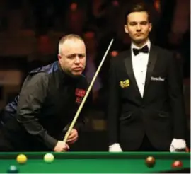  ?? FOTO JEFFREY GAENS ?? John Higgins: “Te weinig getraind.”