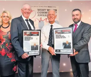  ?? Picture: Jonathan Myers ?? Last year’s Lifetime Achievemen­t winners Len Cross and Trevor Griffiths collect their awards.