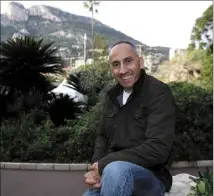  ?? (Photo Jean-François Ottonello) ?? Jean-Pascal Ceresa, chauffeur de taxi à Monaco, a été choisi pour la chanson.