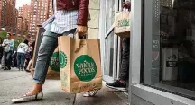  ?? TODD HEISLER/THE NEW YORK TIMES-16/6/2017 ?? Foco. Rede da Whole Foods oferece alimentos orgânicos