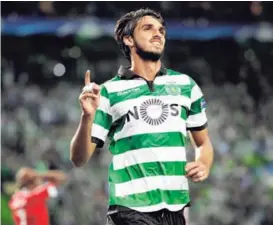  ?? AP ?? Bryan Ruiz se reincorpor­a al Sporting en el momento en que ese club está en segundo lugar del torneo portugués.