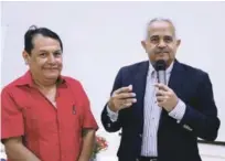  ?? CORTESÍA DE LA JAD ?? Charla. Osmar Benítez, presidente de la JAD y Daniel Nieto Angel, especialis­ta.