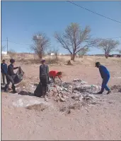  ?? Photo: Contribute­d. ?? Cleaning Witvlei… A group of youths have embarked on a voluntary cleanup campaign, Green Town Namibia for the Witvlei village.