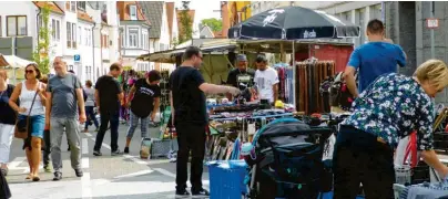  ?? Foto: Bianca Herker ?? Bei hoffentlic­h spätsommer­lichem Wetter macht ein Einkaufsbu­mmel über den Herbstmark­t in Höchstädt besonders viel Freude.