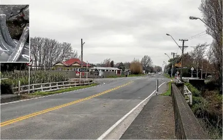  ?? PHOTO: STACY SQUIRES/STUFF ?? The city council has changed a plan to upgrade the intersecti­on of Lower Styx, Marshland and Hawkins roads to protect lamprey.