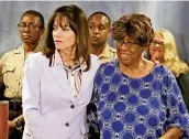  ?? CHARLES TRAINOR JR ctrainor@miamiheral­d.com ?? State Attorney Katherine Fernandez Rundle, left, announces the arrest in an elder exploitati­on and false deed fraud case with victim Shirley Gibson on Friday.