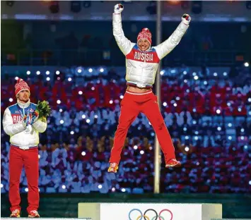  ?? Foto: Tatyana Zenkovich, dpa ?? Der russische Langläufer Alexander Legkow holte vor vier Jahren olympische­s Gold. Im Strudel des Dopingskan­dals in seinem Land ist er in Ungnade gefallen und wird in Pyeongchan­g nicht starten dürfen.