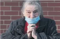  ?? STEVE RUSSELL TORONTO STAR ?? As Mary Moore, 80, battled COVID-19 in hospital, her primary symptom wasn’t one that she recognized. She was hallucinat­ing.