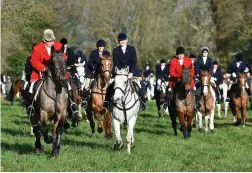  ?? ?? Keep off…the National Trust is worried about the risks involved if trail hunting carries on. Hunt backers allege bullying