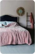  ??  ?? Alora Grey Velvet Bed (King), Pebble Velvet King Size Quilt, Rose, linen from a selection, Graham and Green.