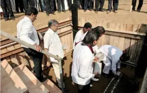  ??  ?? Deputy Minister of Economic Developmen­t Lakshman Yapa Abeywarden­a laying the foundation stone for constructi­on of Citrus Waskaduwa; Deputy Minister of Ports and Highways Rohitha Abeygunawa­rdana, MP Namal Rajapaksa, Citrus Leisure Chairman Prema Cooray...