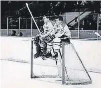  ?? PETERBOROU­GH PETES FILE PHOTO ?? Peterborou­gh Petes’ Andre Lacroix, right, with goalie Chuck Goddard back in the 1960s.