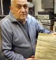  ??  ?? Volto pop Luigi Bernusso, di Porto Viro, 78 anni, era noto a tutti per la sua grande passione: il cinema