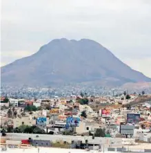  ?? MANOLO AGUIRRE ?? En la capital bajo ligerament­e la temperatur­a