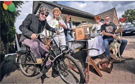  ?? FOTO: MARKUS VAN OFFERN ?? Die Veranstalt­er sammeln für einen Defibrilla­tor für Mehr.