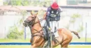  ?? ?? A player turns on the ball during one of the games in the qualifying series of the 2022 Lagos Internatio­nal Polo Tournament