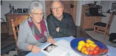  ?? FOTO: MARKUS RÖCK ?? Veronika Rist-Grundner und Werner Rist aus Pfronten verloren vor 31 Jahren ihren Sohn Simon. Aus der Trauer organisier­ten sie Treffen mit anderen betroffene­n Eltern.