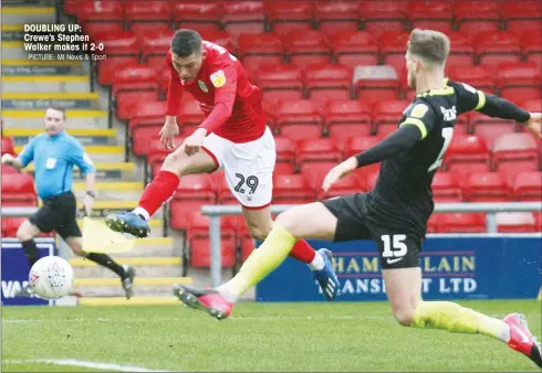  ?? PICTURE: MI News & Sport ?? DOUBLING UP: Crewe’s Stephen Walker makes it 2-0