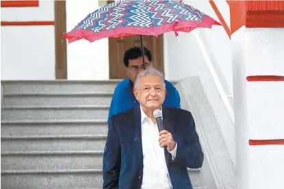  ?? JORGE CARBALLO ?? Tras tomar unos días de vacaciones, López Obrador ofreció ayer una conferenci­a en la Roma.