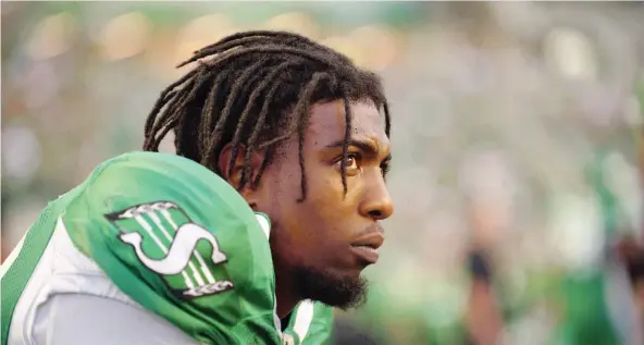  ?? MARK TAYLOR /FILES ?? Former Roughrider Duron Carter opted to plead guilty to a marijuana-possession charge “so he could move his football career forward,” his lawyer said Monday.