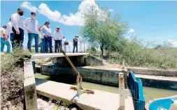  ?? CORTESÍA CIEST ?? Se logró un acuerdo para abrir y cerrar la esclusa. mos darnos el lujo de perder el agua dulce a través de una escotadura que se quede abierta, sobre todo la poca agua de lluvia que nos está llegando”.