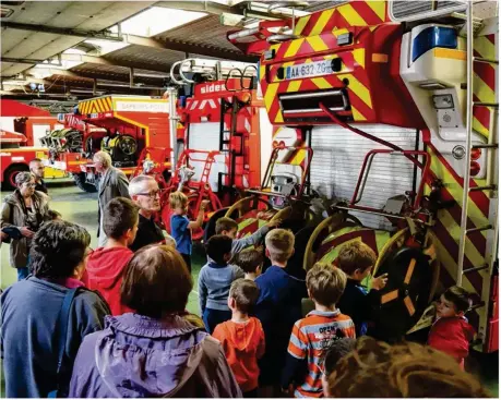  ??  ?? En collaborat­ion avec l’office de tourisme, le centre de secours principal nogentais ouvre ses portes au public.