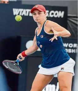  ?? — AFP ?? Heavy burden: World number one ash Barty is hoping to end australia’s 42-year wait for a home winner.