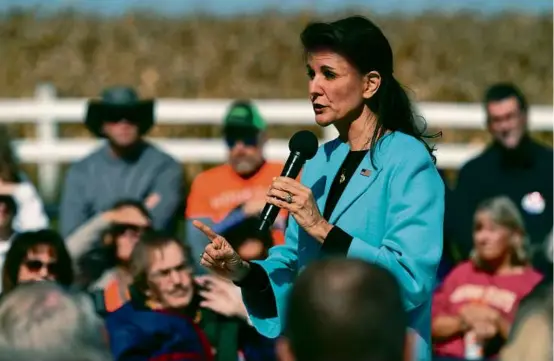  ?? CHARLIE NEIBERGALL/ASSOCIATED PRESS ?? Republican presidenti­al candidate and former South Carolina governor Nikki Haley spoke during a town hall Monday in Boone, Iowa. She picked up an endorsemen­t from former Texas congressma­n Will Hurd Monday.