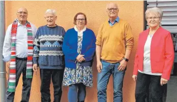  ?? FOTO: SENIORENCL­UB LAUPHEIM 1964 E.V. ?? Der neue Vorstand: RoberMerk, Heinz Mack, Edith Preiss, Dietmar Lüdke, Renate Egle.