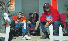  ?? ?? LA VIEJA y la nueva escuela del Hip Hop juarense se une en esta producción