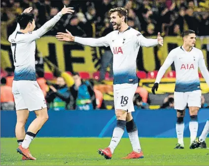  ?? FOTO: EFE ?? La celebració­n de Son y Llorente El surcoreano marcó el primer tanto ante el Borussia Dortmund y el navarro, el tercero