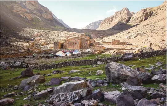  ?? ALLE FOTO: NTB SCANPIX ?? TELTLEIR: I denne teltleiren ved vandrerhje­mmet Les Mouflons oppholdt Maren Ueland og Louisa Vesterager Jespersen seg i tre dager før de fortsatte turen mot toppen av Toubkal.