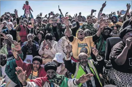  ?? Photo: John Wessels/AFP ?? Swing vote: Hammanskra­al residents cheer President Jacob Zuma as he hits the campaign trail, but the ANC’s own surveys suggest it runs a very real risk of losing power in the Tshwane metro.