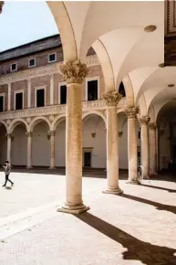  ??  ?? Above: the courtyard and interior of the Ducal Palace in Urbino; crescia sfogliata in Urbino. Opposite: Ducal Palace, Urbino.