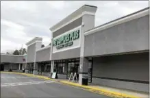  ?? NICHOLAS BUONANNO -- NBUONANNO@TROYRECORD.COM ?? The new Pet Supplies Plus in Columbia Plaza in East Greenbush will host a two-day grand opening event this upcoming weekend.