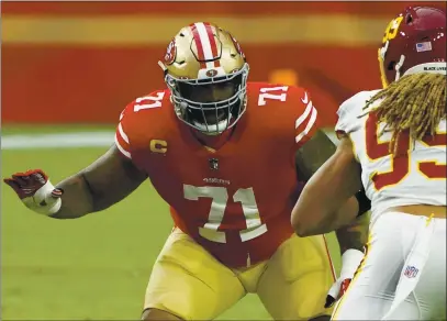  ?? RICK SCUTERI — THE ASSOCIATED PRESS FILE ?? San Francisco 49ers offensive tackle Trent Williams (71) during a Dec. 13 game against the Washington Football Team in Glendale, Ariz.