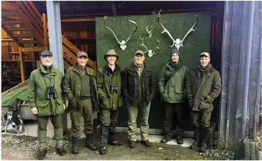  ??  ?? ABOVE: Our hunting team, from left to right: Charles, Piet, Sean, Graham, Pierre (author) and Sakkie.