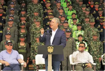  ?? FOTO CORTESÍA PRESIDENCI­A ?? El presidente Iván Duque presentó la Política de Seguridad y Defensa en el Fuerte de Tolemaida.