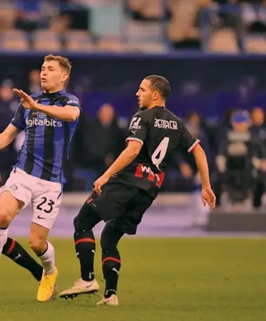  ?? ?? Supercoppa Nicolò Barella in mezzo tra Tonali e Bennacer durante la Supercoppa italiana giocata mercoledì scorso a Riad e finita 3-0 per i nerazzurri.