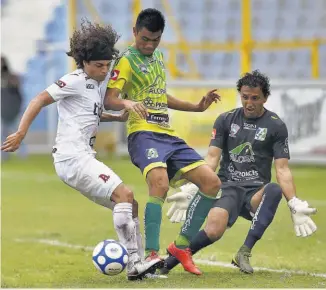  ??  ?? SEMIS. Alianza y Sonsonate jugarán una semifinal inédita en Primera División.