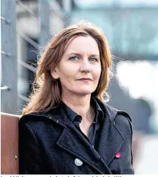  ??  ?? Ingrid Kaltenegge­r arbeitet als Schauspiel­erin in Köln
